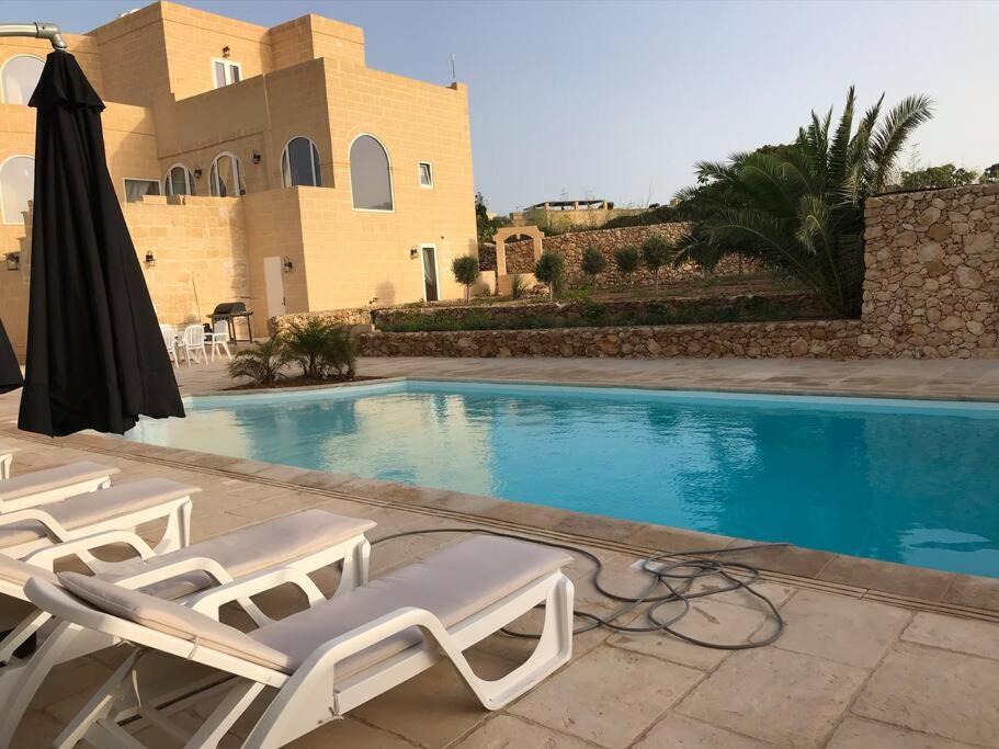 Farmhouse Villa With Large Pool And Garden In Gozo Арб Екстер'єр фото