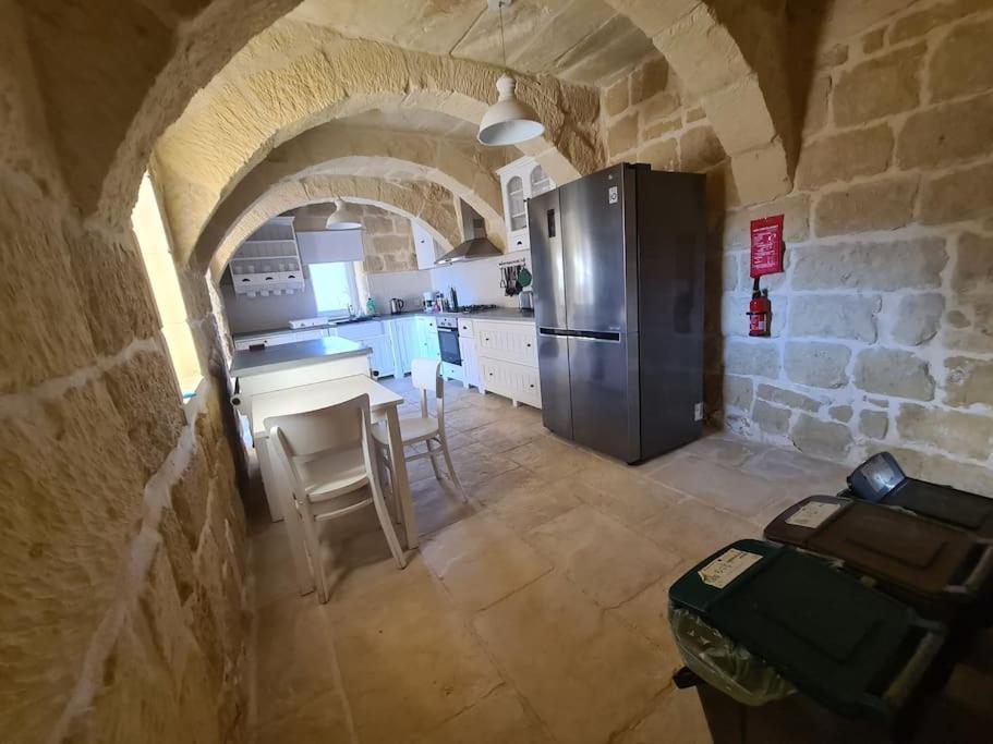 Farmhouse Villa With Large Pool And Garden In Gozo Арб Екстер'єр фото