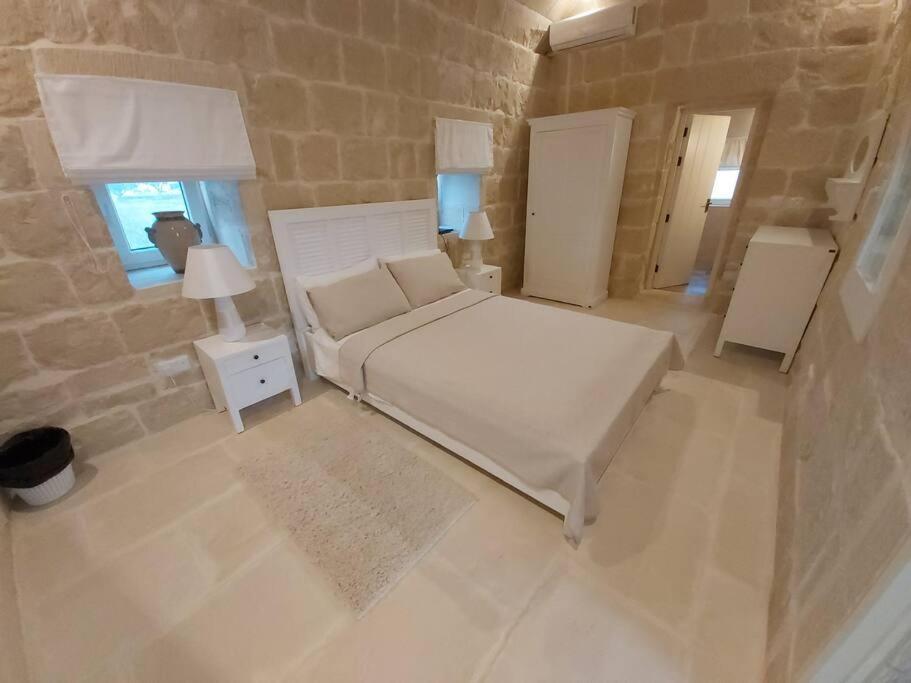 Farmhouse Villa With Large Pool And Garden In Gozo Арб Екстер'єр фото